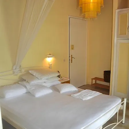 Διαμέρισμα Pension Telis Und Brigitte 1 *
